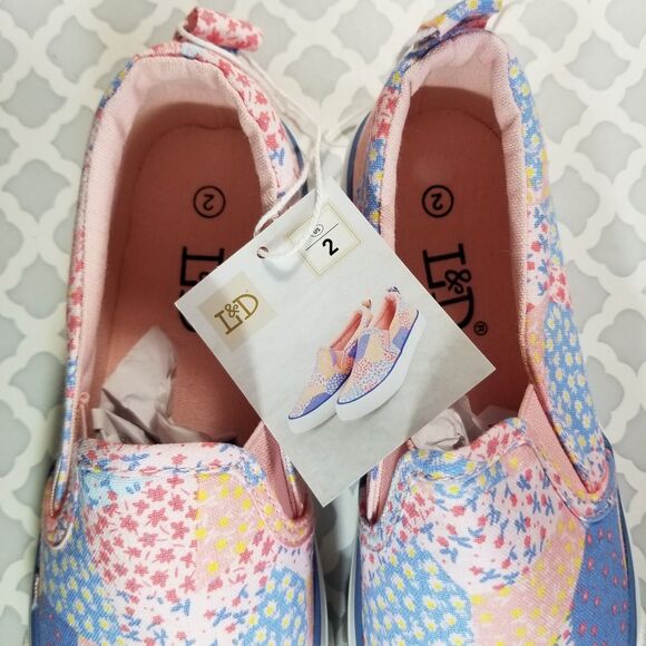 Girl's Sneakers Slip-On Memory Foam Patchwork Floral US Size 2 Lily & Dan NEW - Picture 5 of 5